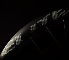 Load image into Gallery viewer, Elite wheels DISC PE50- carbon aero spokes!