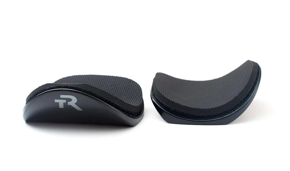 Tri rig scoop arm rests